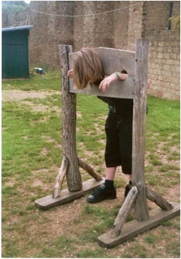 Classical pillory